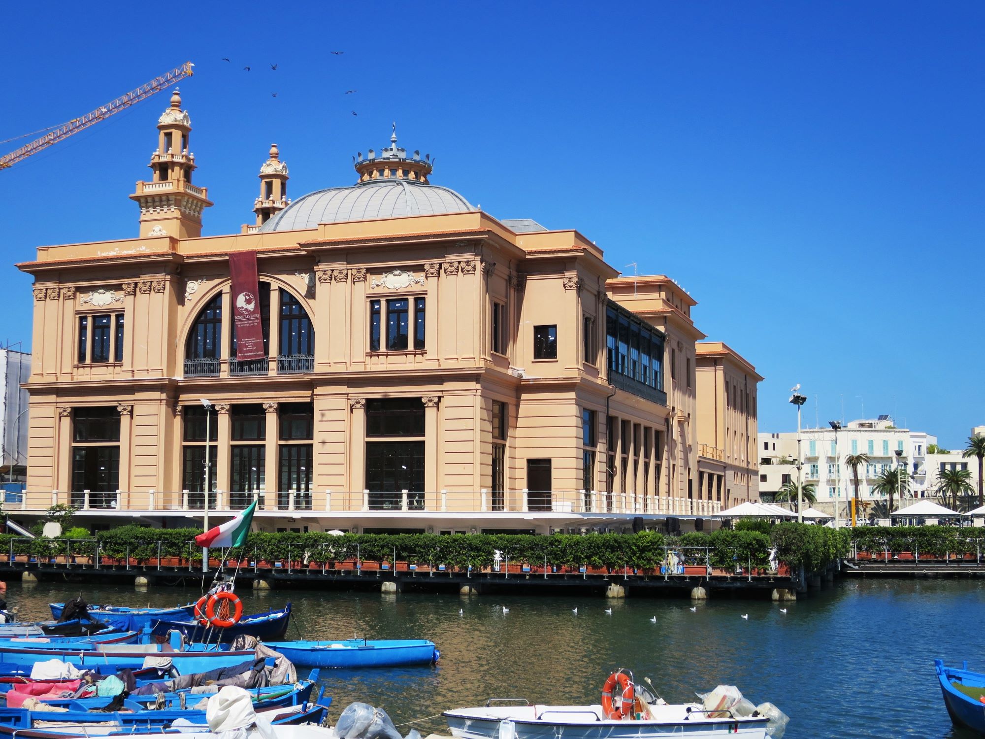 Bari e la magia del borgo antico